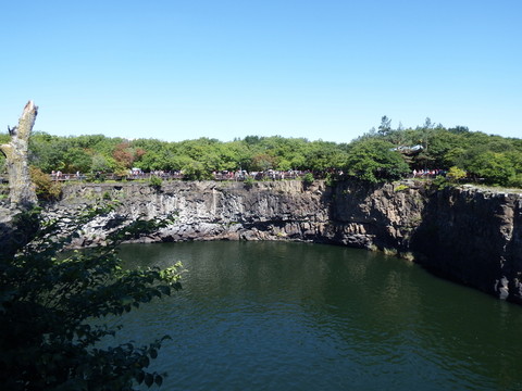 鏡泊湖山水景觀