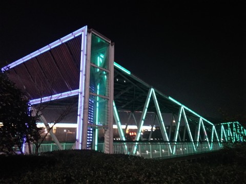 西安 浐灞生態(tài)區(qū) 夜景 歷史名
