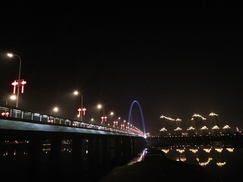 西安 浐灞生態(tài)區(qū) 夜景 歷史名