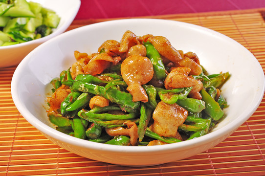 青椒炒肥腸