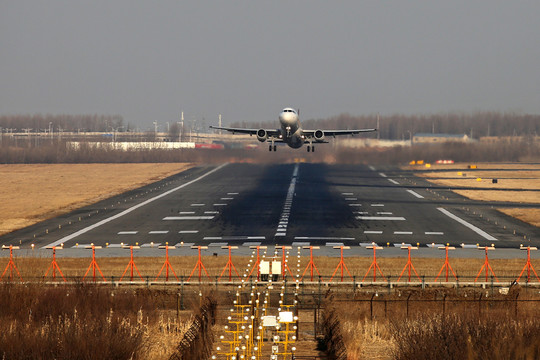 飛機 起飛 跑道 深圳航空