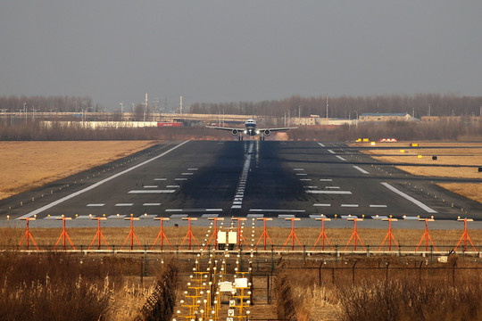 飛機降落 飛機跑道 民航