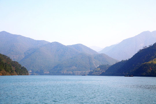 富春江小三峽