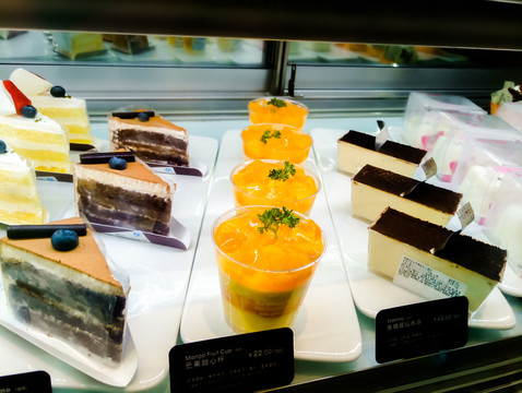 甜品臺(tái) 甜點(diǎn) 面包店