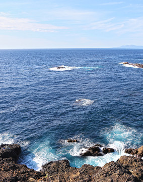 海浪拍打