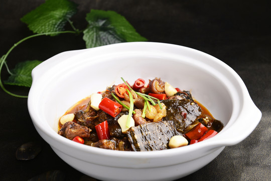 野生水魚煨牛鞭