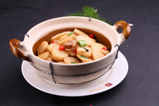 缽子山藥