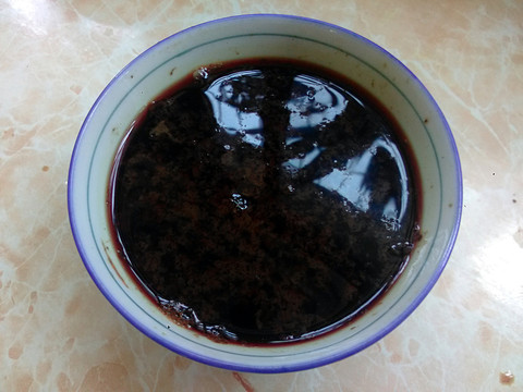 鮮白鴿血