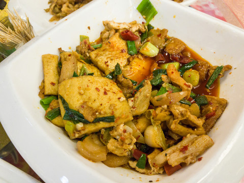 五花肉豆腐干