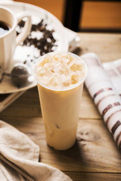 奶蓋烏龍茶