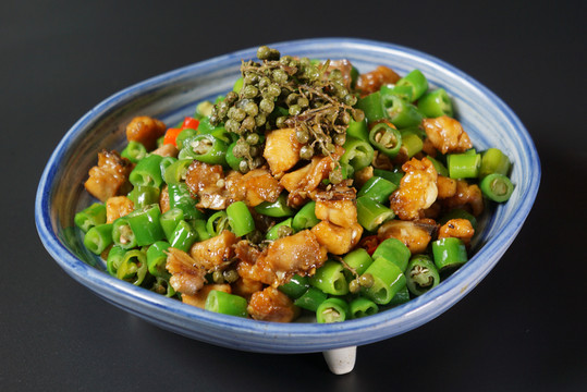 辣子雞丁