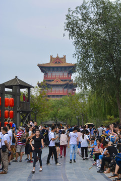 清明上河園游客