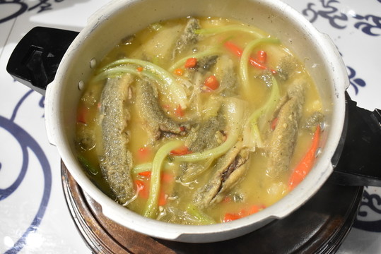 高壓燉泥湫