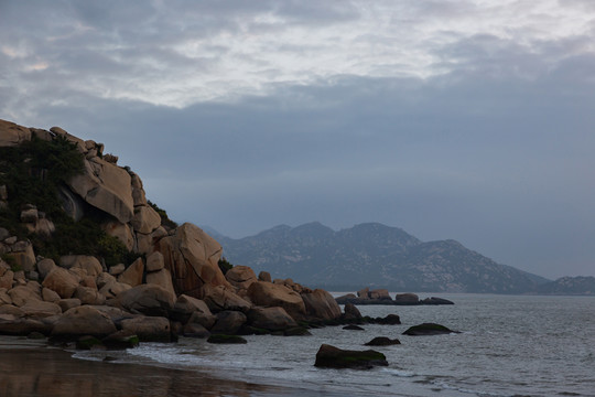 海島 巖石