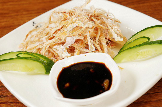 魷魚絲