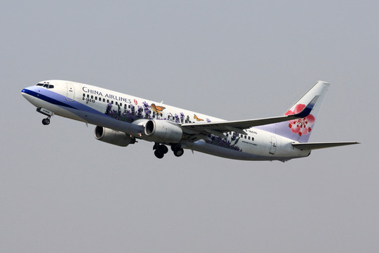 飛機(jī) 臺(tái)灣中華航空