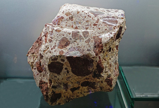 火山角礫巖