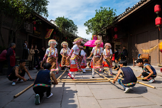 苗族桿桿舞苗族游戲
