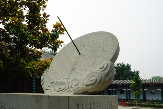 中國古代天文觀測設(shè)施的日晷