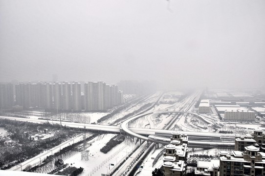 城市雪景 俯拍 白天