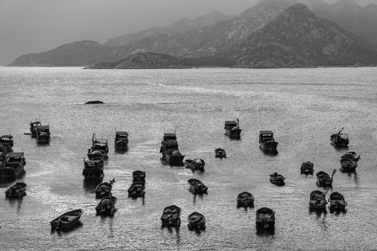 海上漁船