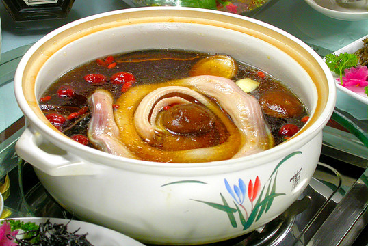 蛇肉鍋 特寫