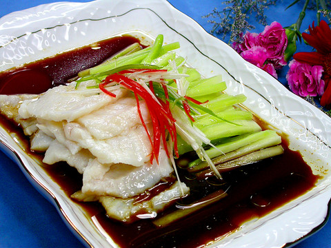 蘭度生魚片 芥蘭生魚片