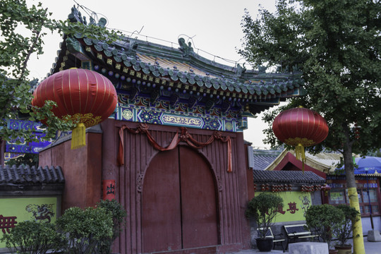 什剎?；鸬抡婢龔R