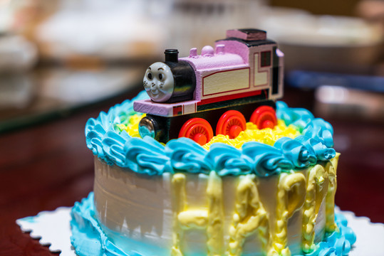 火车生日蛋糕