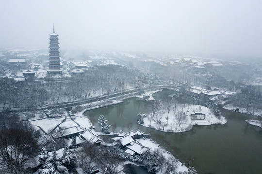 航拍大明寺棲靈塔