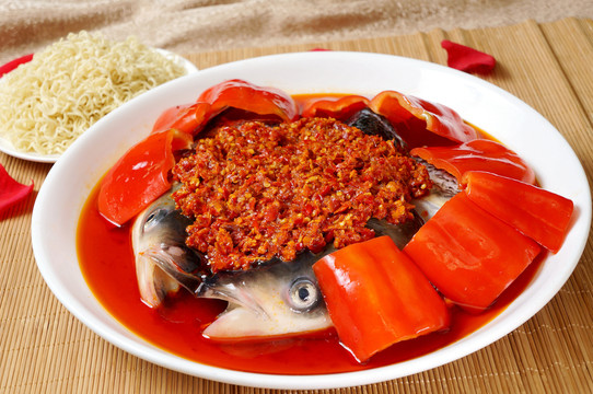 剁椒魚(yú)頭