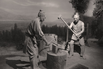 古人生活场景冶铁铸剑传统工艺