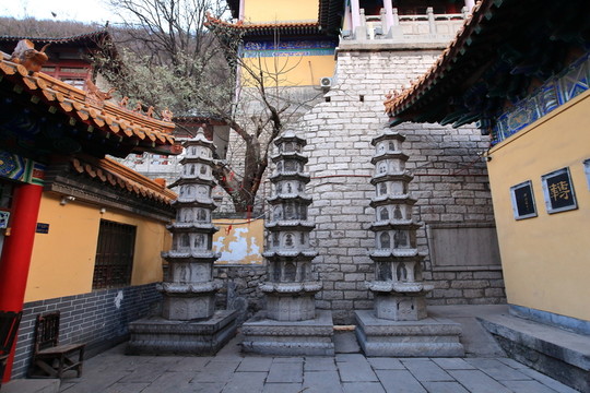 千佛山 佛教古寺