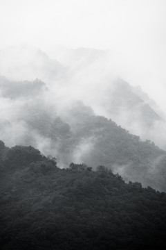 云霧山川