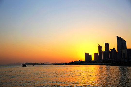 青島海濱夕陽