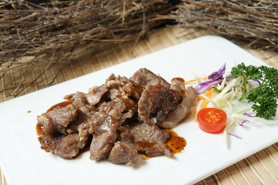 黑椒牛肉