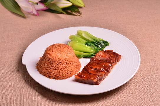 排骨飯