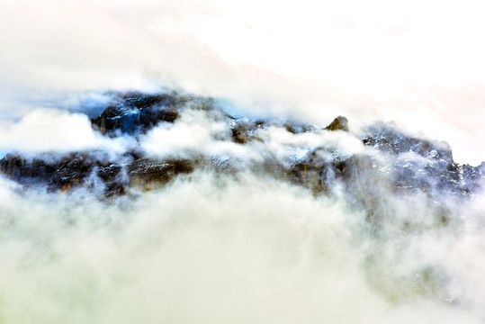 云霧山
