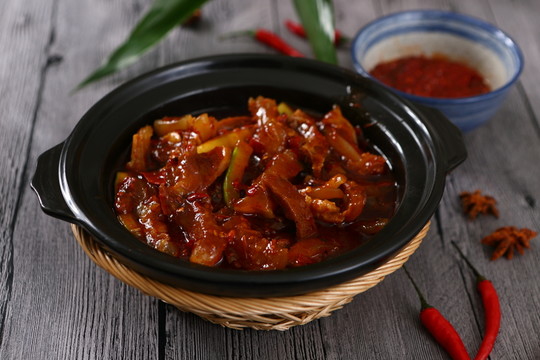 香辣牛筋頭