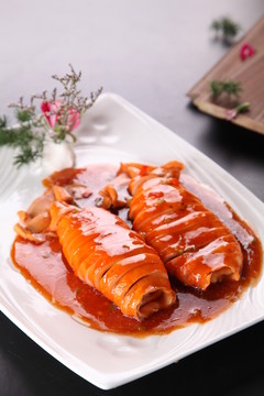 燒汁魷魚(yú)筒