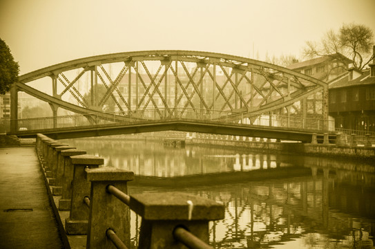 老上海外白渡橋