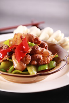 回鍋生態(tài)野豬肉