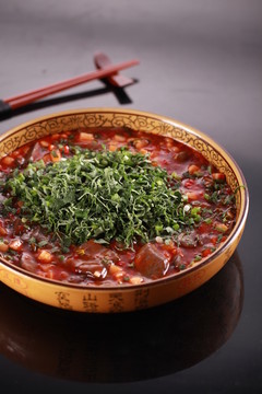 藿香燒鴨血