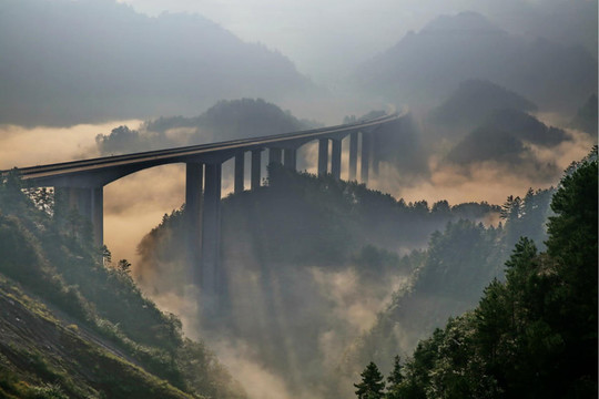天橋