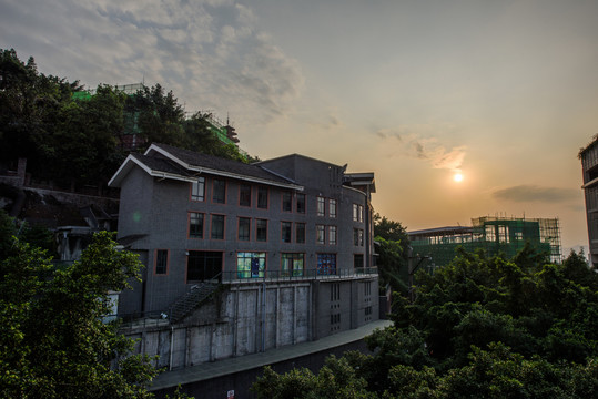 鵝嶺二廠