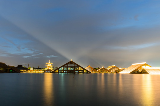 廣富林遺址公園