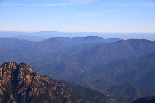 黃山 連綿大山
