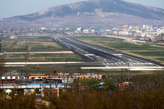 大連機場 飛機跑道 全景