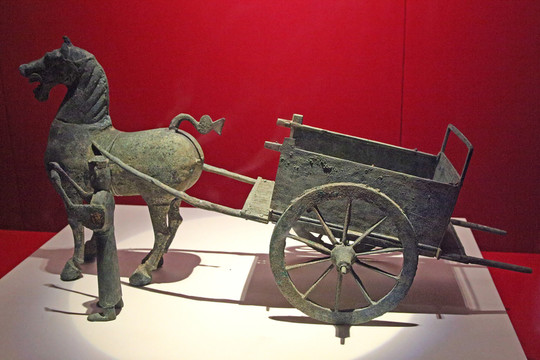 銅軺車 漢代