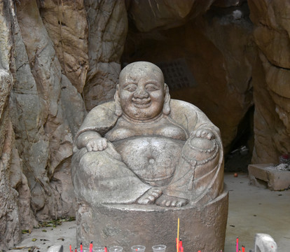 如來(lái)佛石雕